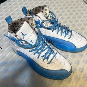 Air jordan 12 Gs Emoji